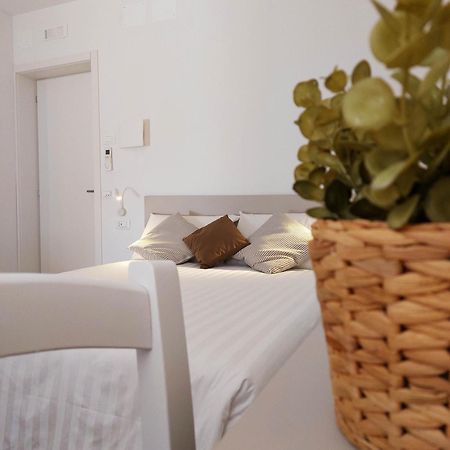 Affittacamere Casa Lilibet San Benedetto del Tronto Exterior foto